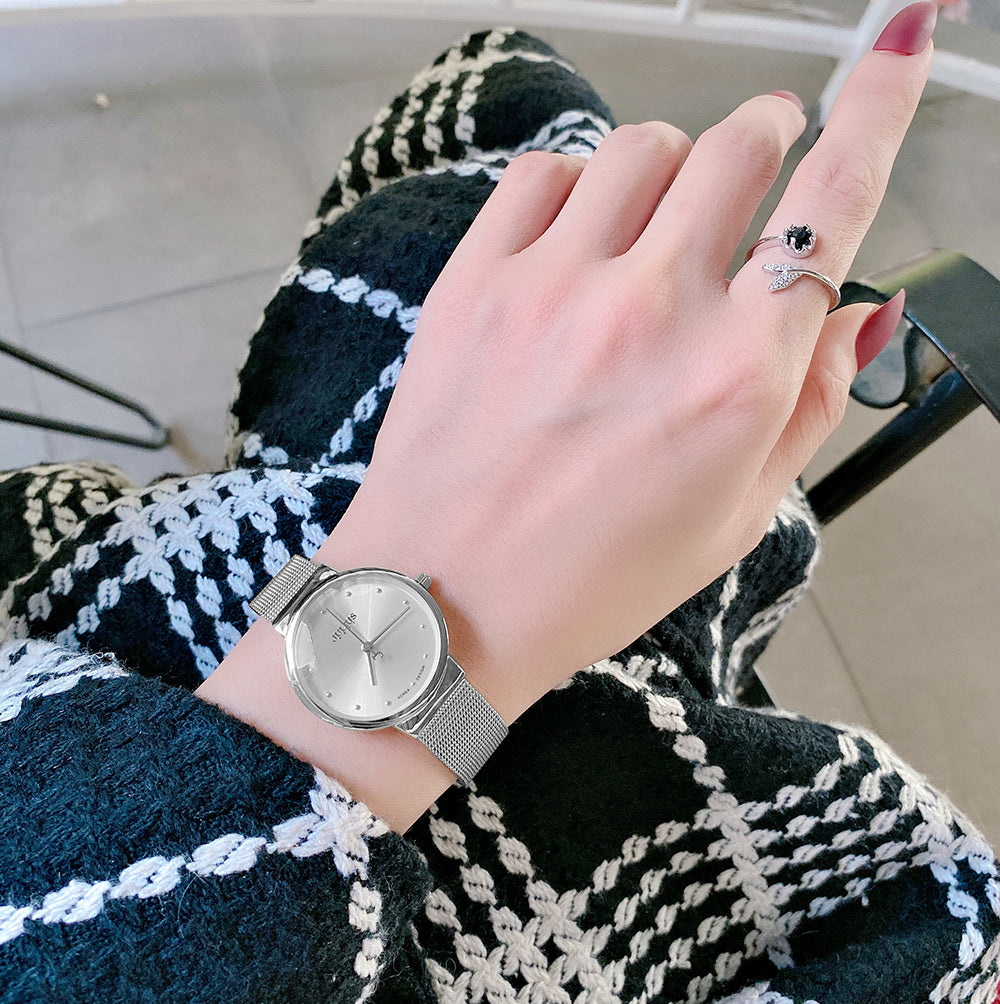 Ultra-Thin Mesh Quartz Watch
