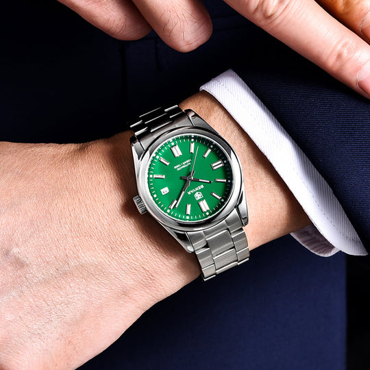 Modern Minimalist Automatic Diver Watch