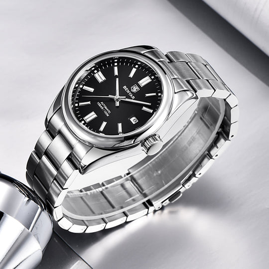 Modern Minimalist Automatic Diver Watch