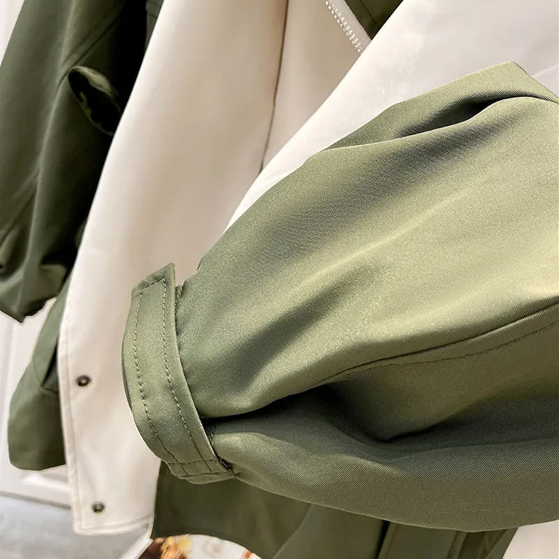 Lieselotte – Zweifarbige Kapuzen-A-Linien-Jacke für Frauen